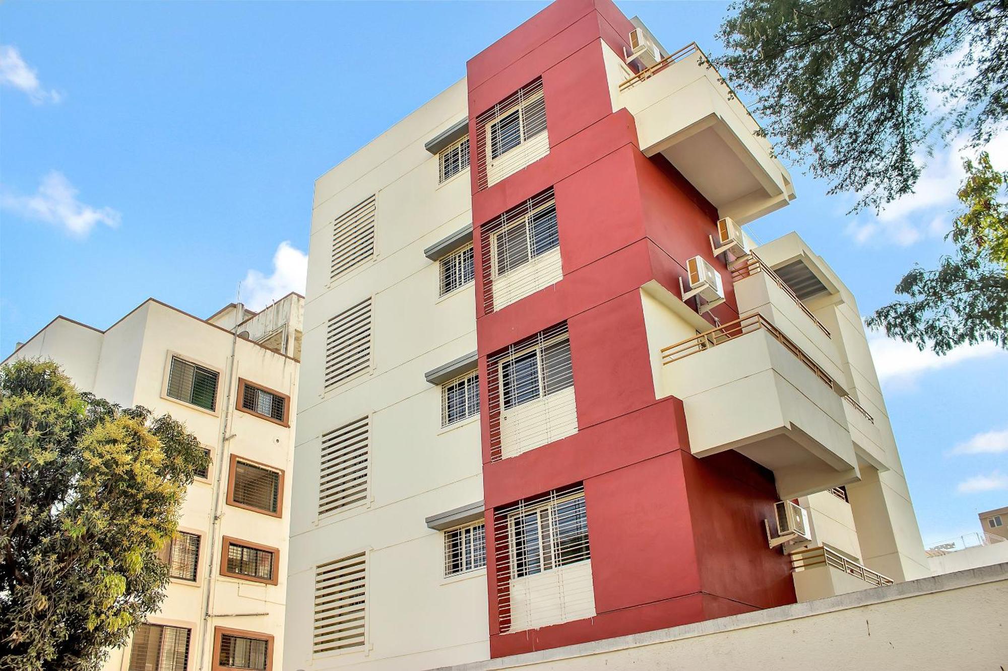 Hotel O Homes Vardhan House 2 Dapuri Bagian luar foto